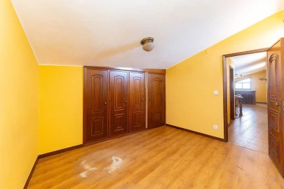 Moradia T4 para Venda em Rio Meão