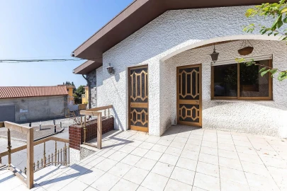 Moradia T4 para Venda em Rio Meão