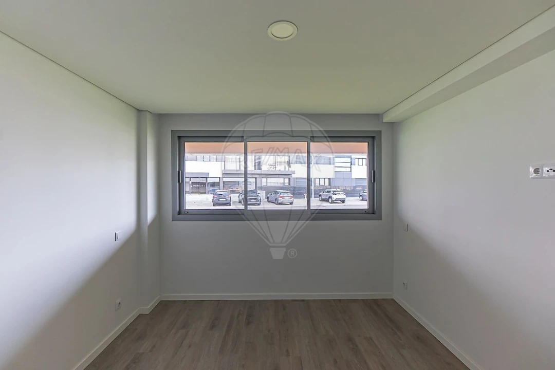 Apartamento T1 para Venda em Santa Marinha e São Pedro da Afurada Foto 2