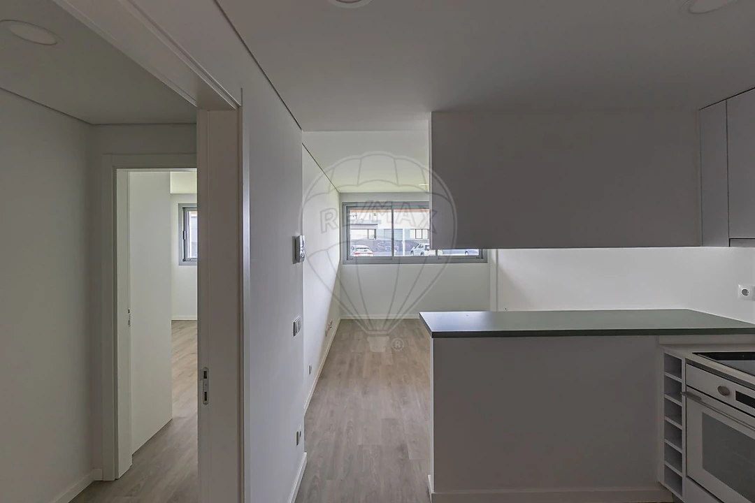 Apartamento T1 para Venda em Santa Marinha e São Pedro da Afurada Foto 5