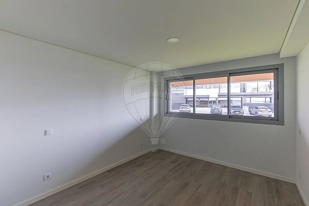 Apartamento T1 para Venda em Santa Marinha e São Pedro da Afurada Foto 12