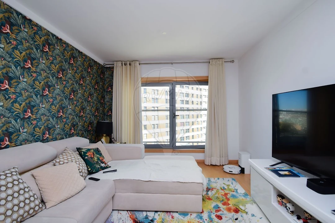 Apartamento T2 para Venda em Parque das Nações Foto 13