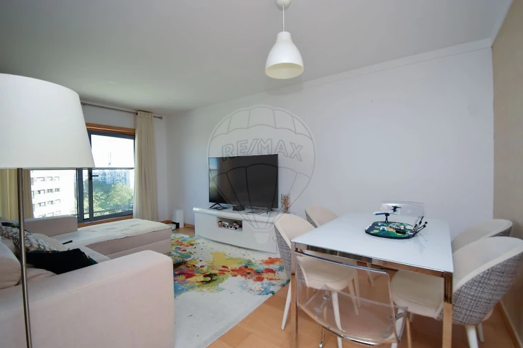 Apartamento T2 para Venda em Parque das Nações Foto 12