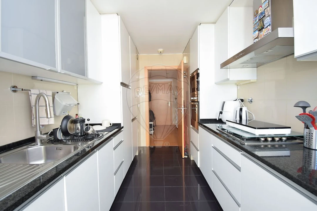 Apartamento T2 para Venda em Parque das Nações Foto 11