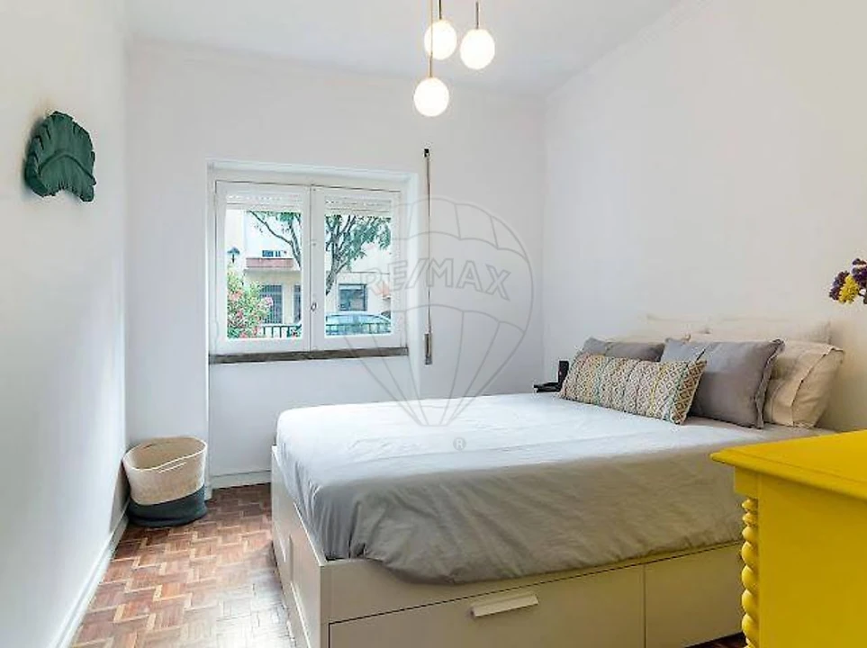 Apartamento T3 para Venda em Venteira Foto 11