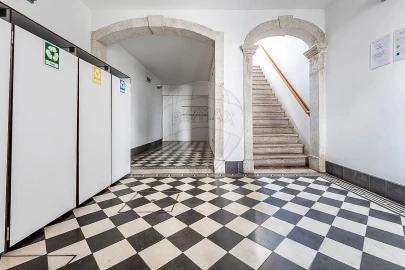 Apartamento T2 para Venda em Campo de Ourique