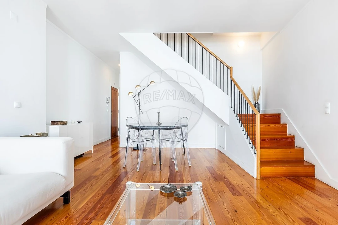 Apartamento T2 para Venda em Campo de Ourique Foto 12