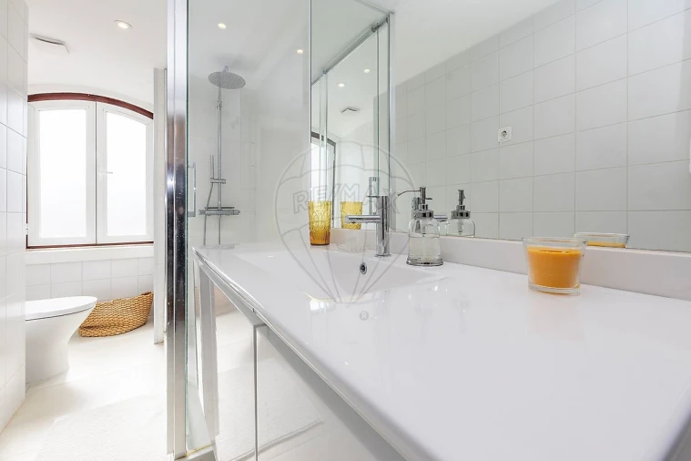 Apartamento T2 para Venda em Campo de Ourique Foto 23