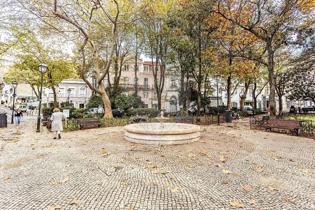 Apartamento T2 para Venda em Campo de Ourique Foto 5