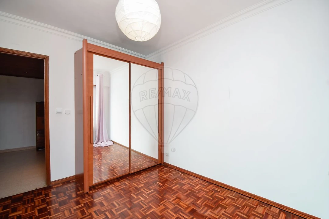 Apartamento T3 para Venda em Cacém e São Marcos Foto 1