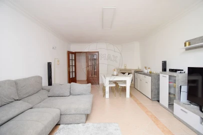 Apartamento T3 para Venda em Cacém e São Marcos