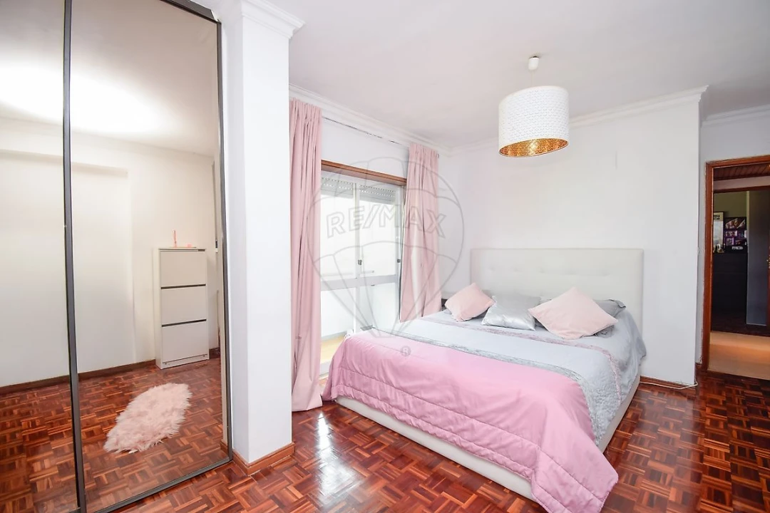 Apartamento T3 para Venda em Cacém e São Marcos Foto 2