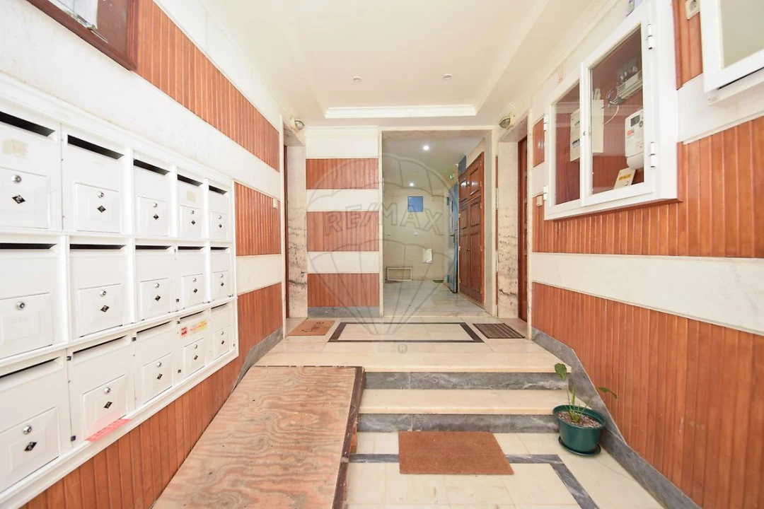 Apartamento T3 para Venda em Cacém e São Marcos Foto 23