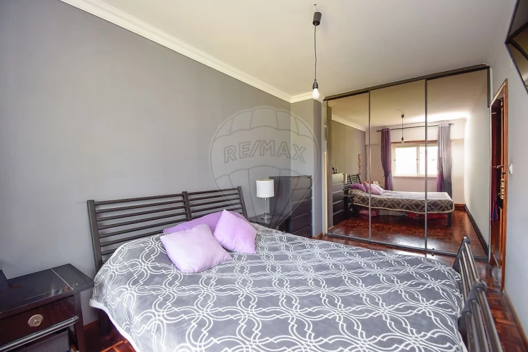 Apartamento T3 para Venda em Cacém e São Marcos Foto 9