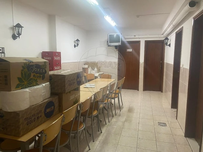 Negócio para Venda em Cacém e São Marcos