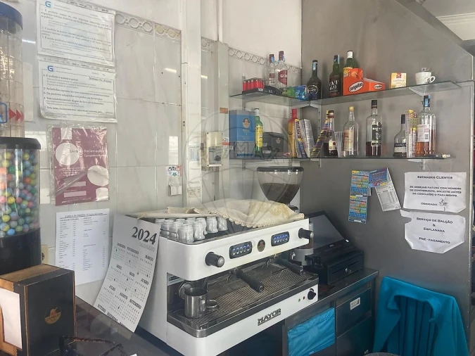 Negócio para Venda em Cacém e São Marcos Foto 12