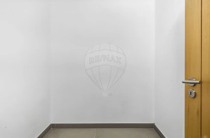 Apartamento T3 para Venda em Azueira e Sobral da Abelheira