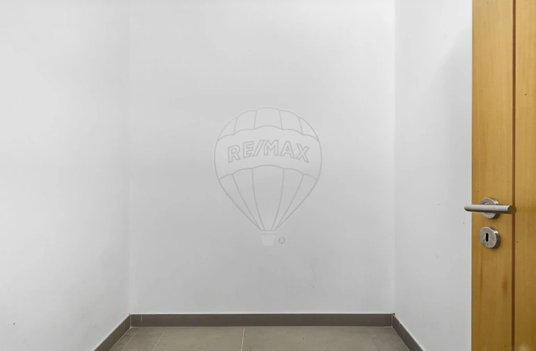 Apartamento T3 para Venda em Azueira e Sobral da Abelheira Foto 25