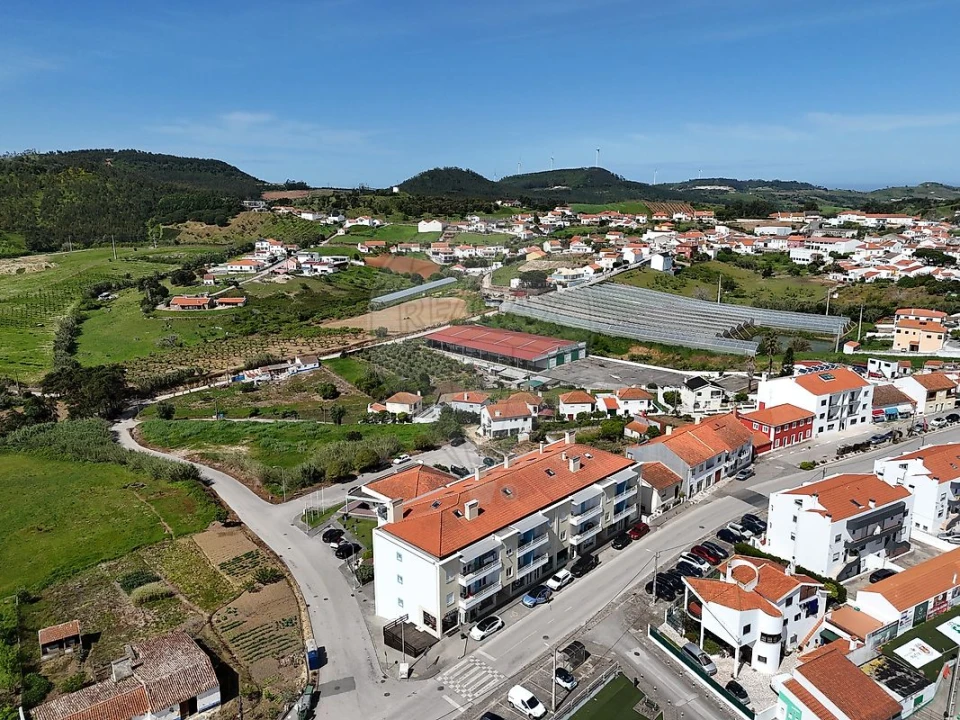 Apartamento T3 para Venda em Azueira e Sobral da Abelheira Foto 30
