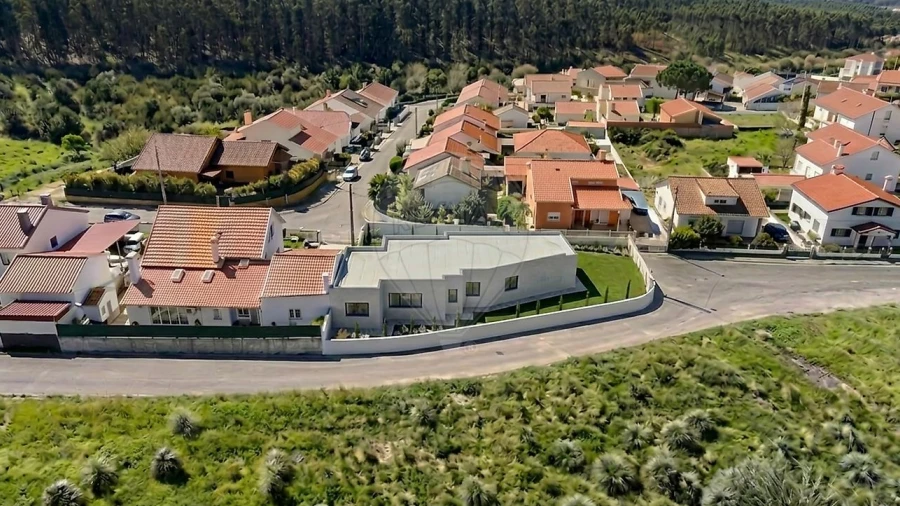 Moradia T3 para Venda em Campelos e Outeiro da Cabeça