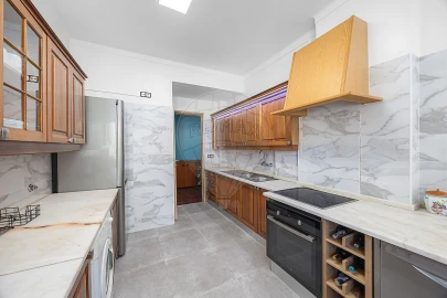 Apartamento T2 para Venda em Santa Maria, São Pedro e Matacães