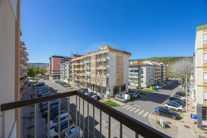 Apartamento T2 para Venda em Santa Maria, São Pedro e Matacães