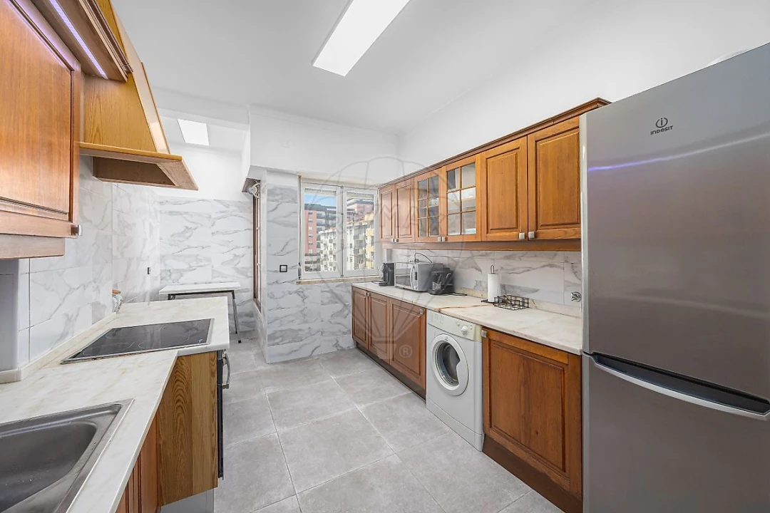 Apartamento T2 para Venda em Santa Maria, São Pedro e Matacães Foto 9