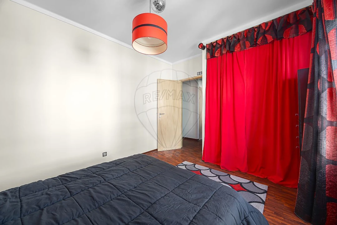 Apartamento T2 para Venda em Santa Maria, São Pedro e Matacães Foto 2