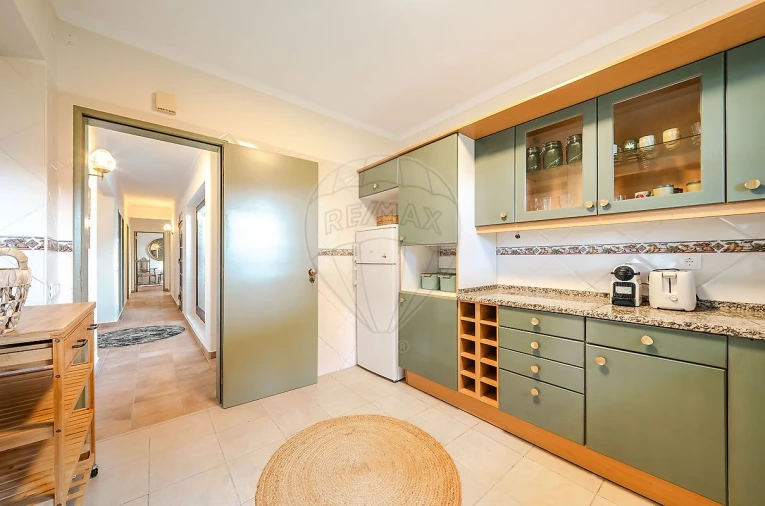 Moradia T3 para Venda em Colares Foto 32