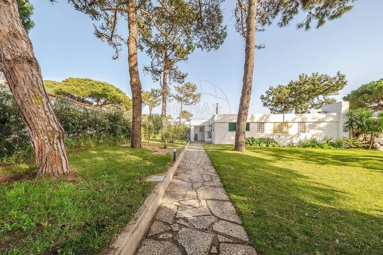 Moradia T3 para Venda em Colares Foto 21