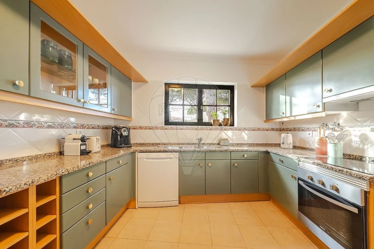 Moradia T3 para Venda em Colares Foto 43