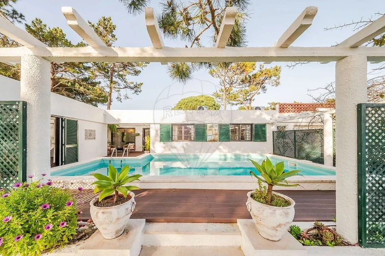 Moradia T3 para Venda em Colares Foto 8