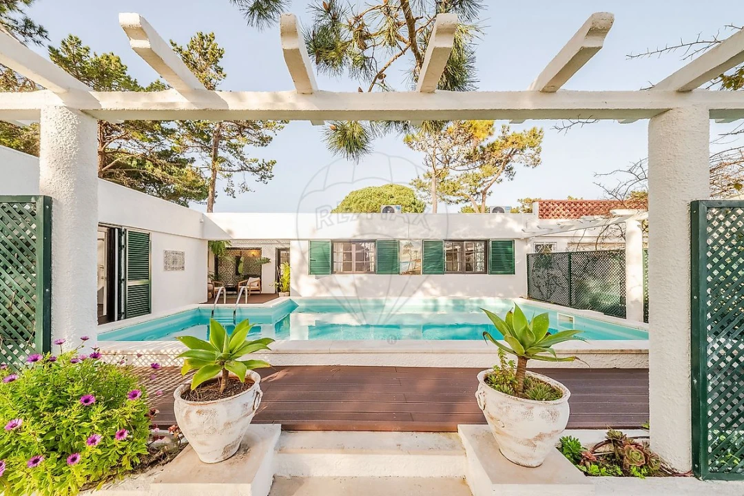 Moradia T3 para Venda em Colares Foto 8