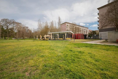 Apartamento T2 para Arrendamento em Lumiar