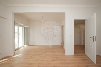 Apartamento T2 para Arrendamento em Lumiar