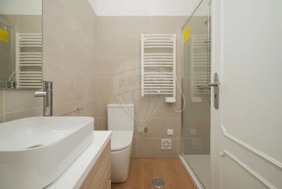 Apartamento T2 para Arrendamento em Lumiar