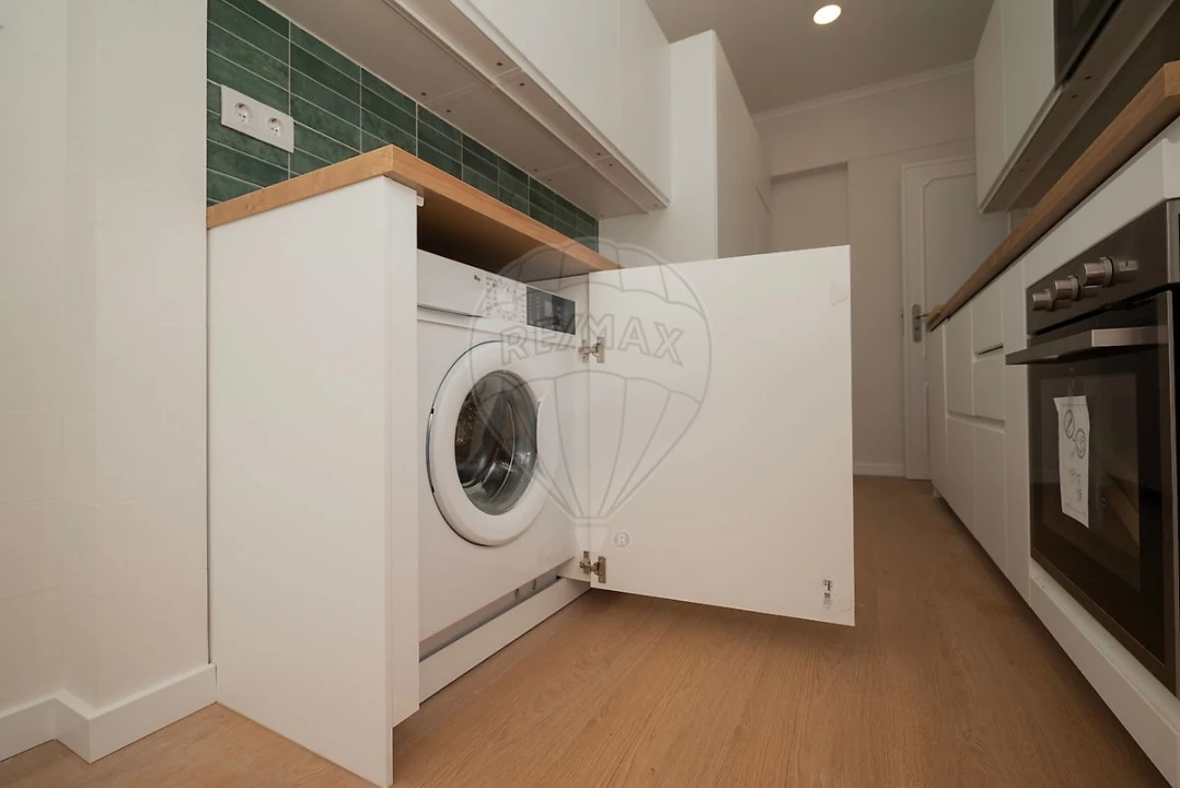 Apartamento T2 para Arrendamento em Lumiar Foto 46