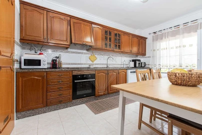 Apartamento T3 para Venda em Alverca do Ribatejo e Sobralinho