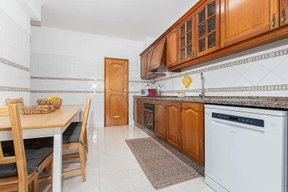 Apartamento T3 para Venda em Alverca do Ribatejo e Sobralinho