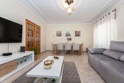 Apartamento T3 para Venda em Alverca do Ribatejo e Sobralinho