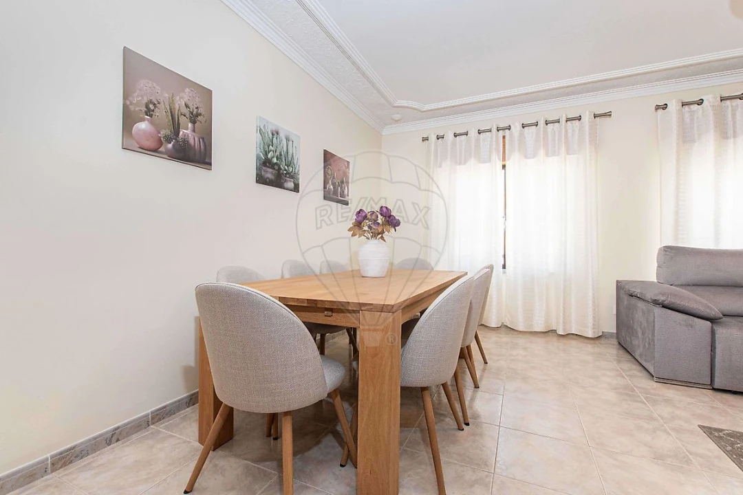 Apartamento T3 para Venda em Alverca do Ribatejo e Sobralinho Foto 14