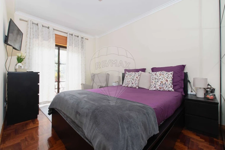 Apartamento T3 para Venda em Alverca do Ribatejo e Sobralinho Foto 2