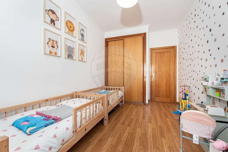 Apartamento T2 para Venda em Póvoa de Santa Iria e Forte da Casa Foto 11