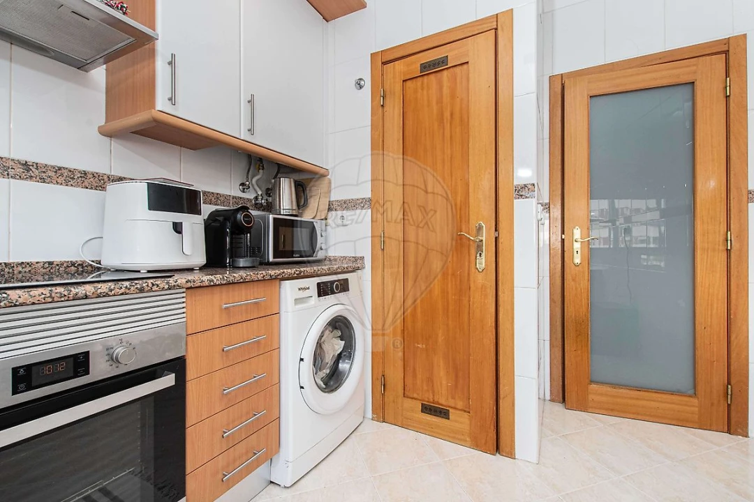 Apartamento T2 para Venda em Póvoa de Santa Iria e Forte da Casa Foto 21