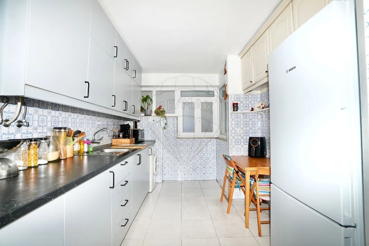 Apartamento T3 para Venda em Alverca do Ribatejo e Sobralinho Foto 6