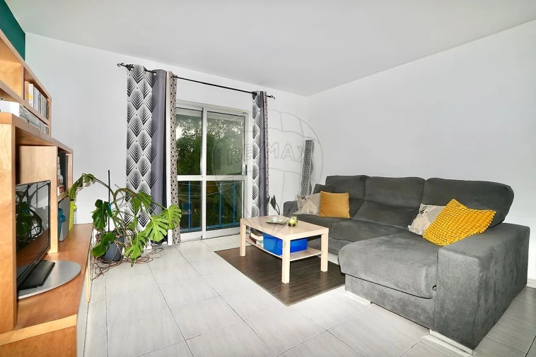 Apartamento T3 para Venda em Alverca do Ribatejo e Sobralinho Foto 3