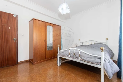 Apartamento T3 para Arrendamento em Póvoa de Santa Iria e Forte da Casa