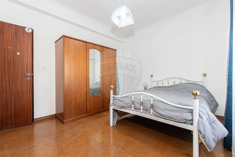 Apartamento T3 para Arrendamento em Póvoa de Santa Iria e Forte da Casa Foto 7