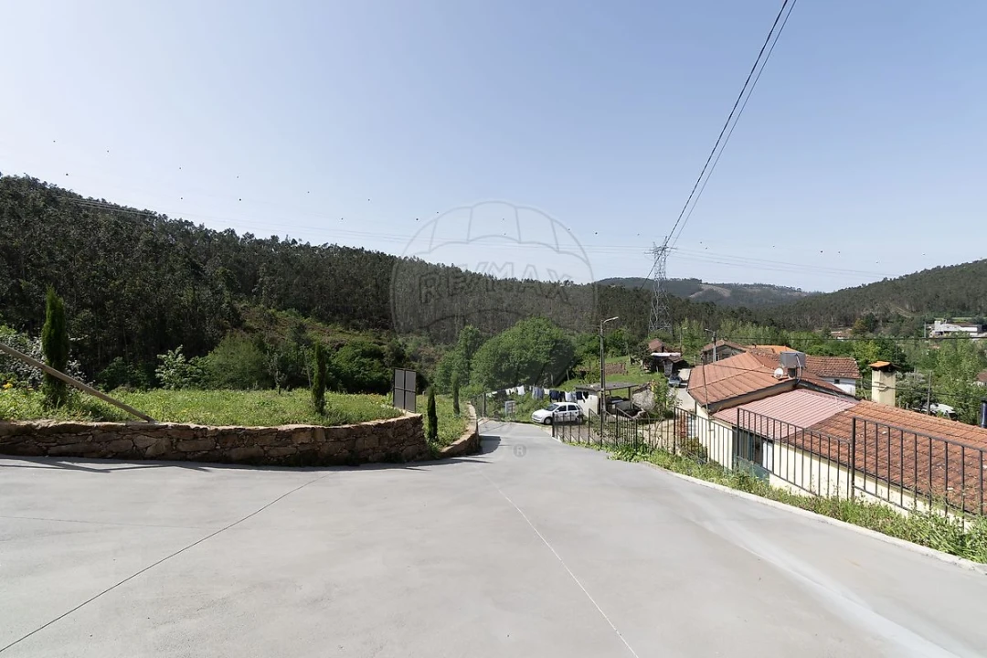 Moradia T3 para Venda em Chave Foto 30