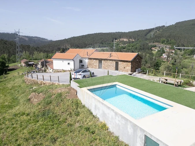 Moradia T3 para Venda em Chave Foto 2